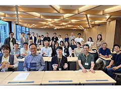 会場のオーディエンスの皆様と発表者たち（その1）